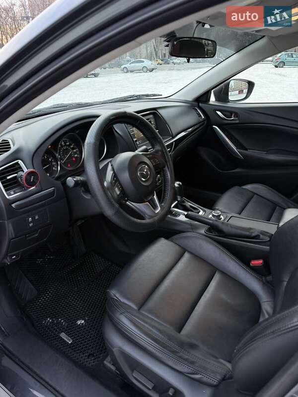 Седан Mazda 6 2014 в Харькове