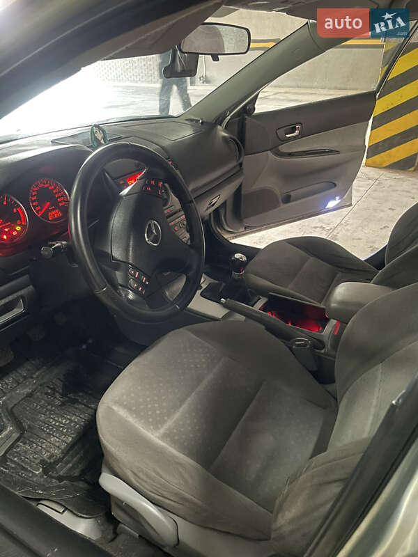 Седан Mazda 6 2003 в Кривому Розі