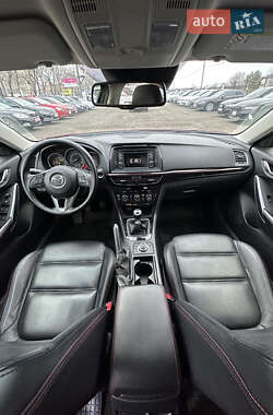 Седан Mazda 6 2013 в Белогородке