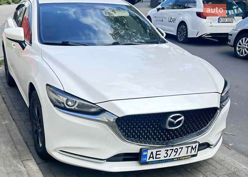 Седан Mazda 6 2014 в Кривом Роге