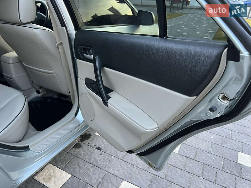 Седан Mazda 6 2006 в Ужгороде