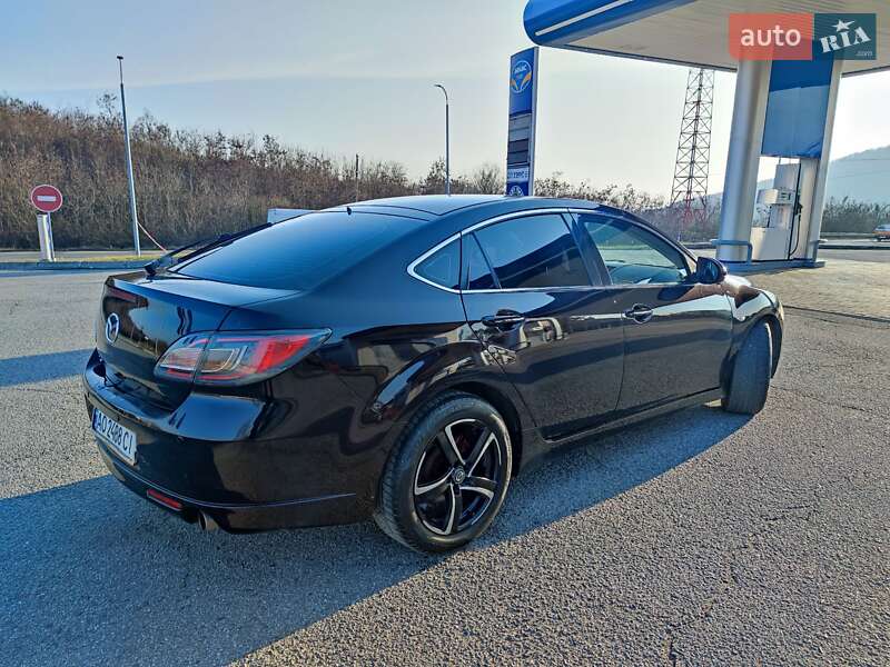 Лифтбек Mazda 6 2009 в Ужгороде