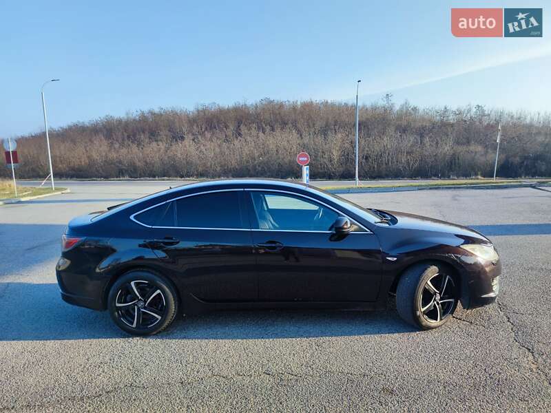 Лифтбек Mazda 6 2009 в Ужгороде