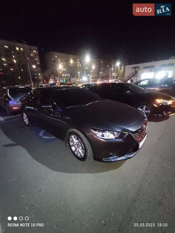 Седан Mazda 6 2014 в 