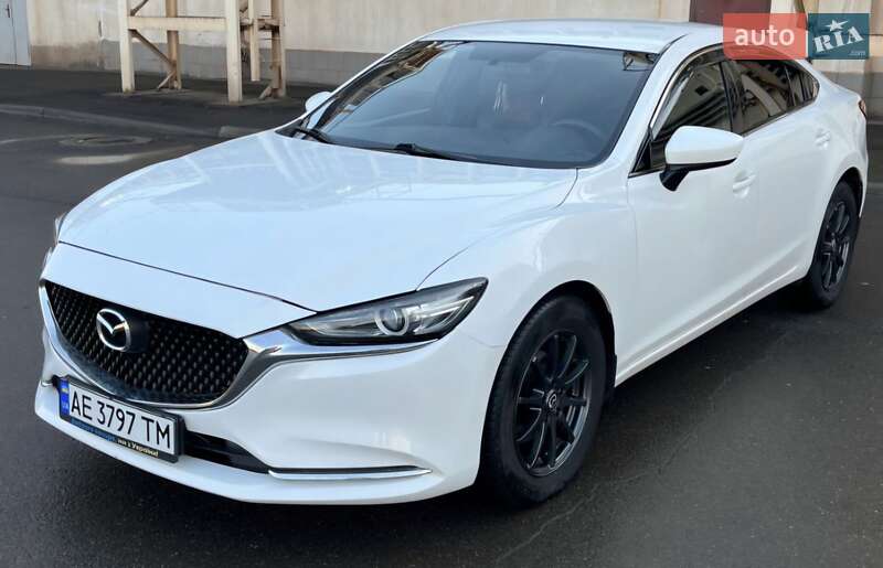 Седан Mazda 6 2014 в Кривом Роге