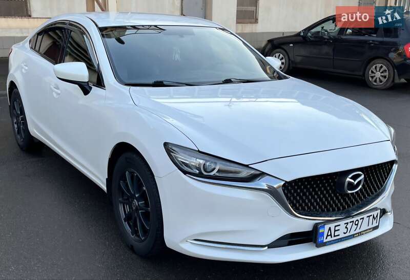 Седан Mazda 6 2014 в Кривом Роге