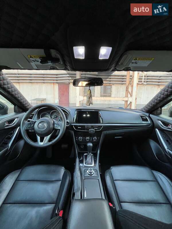 Седан Mazda 6 2014 в Кривом Роге
