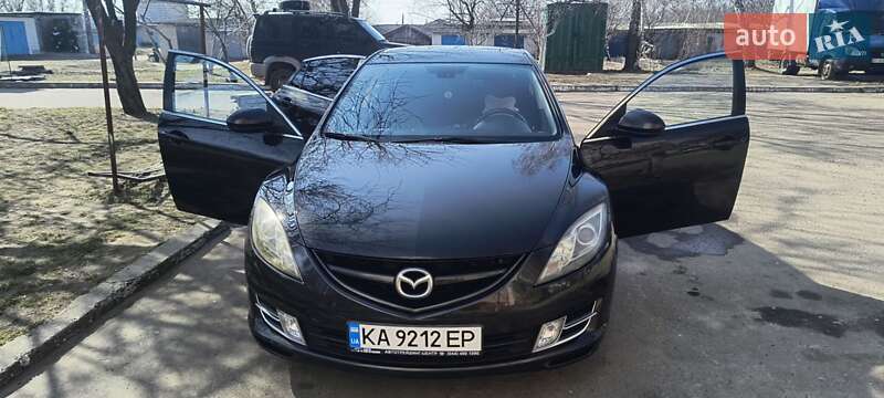 Лифтбек Mazda 6 2009 в Барышевке