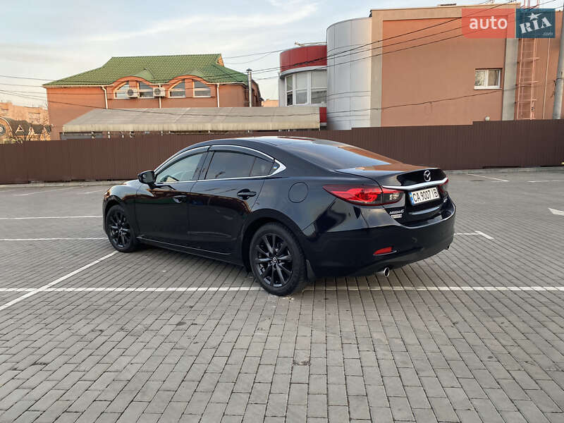 Седан Mazda 6 2014 в Черкассах