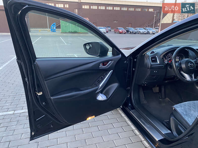 Седан Mazda 6 2014 в Черкассах