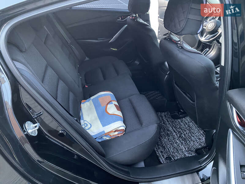 Седан Mazda 6 2014 в Черкассах