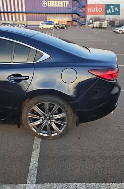 Седан Mazda 6 2014 в 