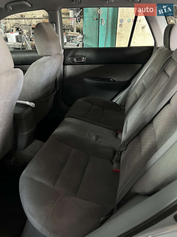 Универсал Mazda 6 2003 в Ровно