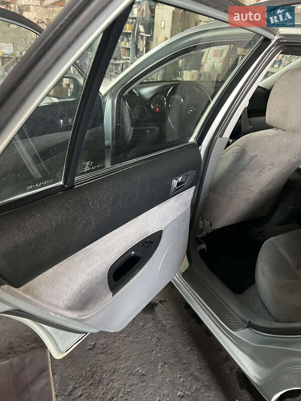 Универсал Mazda 6 2003 в Ровно