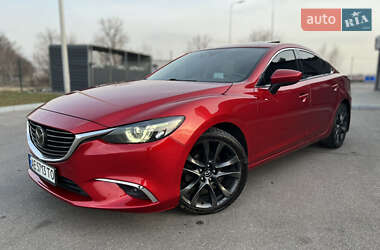 Седан Mazda 6 2015 в Днепре