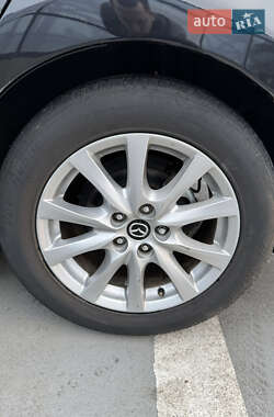 Седан Mazda 6 2013 в 