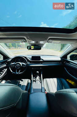 Седан Mazda 6 2018 в 