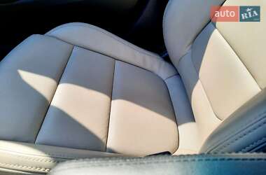 Седан Mazda 6 2014 в 
