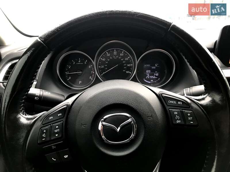 Седан Mazda 6 2015 в Киеве
