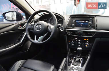 Седан Mazda 6 2014 в 