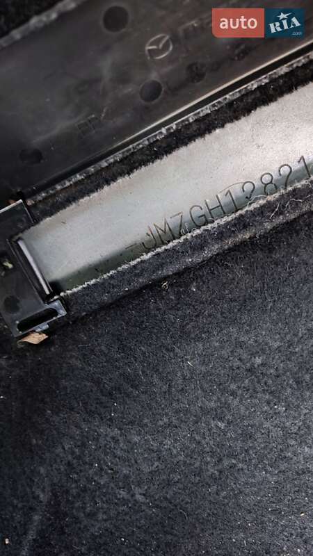 Седан Mazda 6 2010 в Чернигове