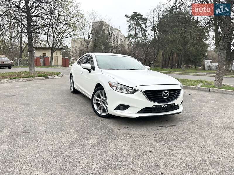 Седан Mazda 6 2015 в Киеве