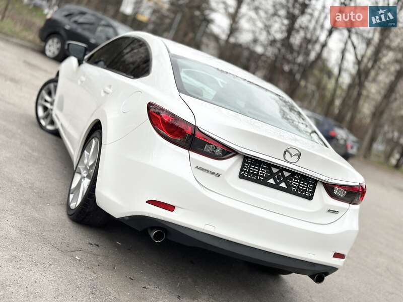 Седан Mazda 6 2015 в Киеве