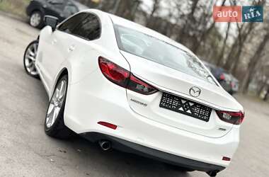 Седан Mazda 6 2015 в 