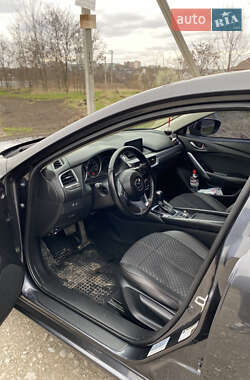 Седан Mazda 6 2015 в 