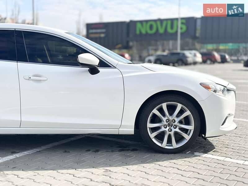 Седан Mazda 6 2015 в Киеве