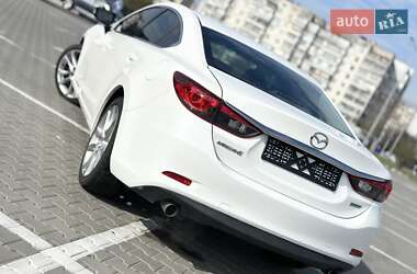 Седан Mazda 6 2015 в 