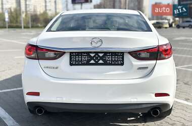 Седан Mazda 6 2015 в 