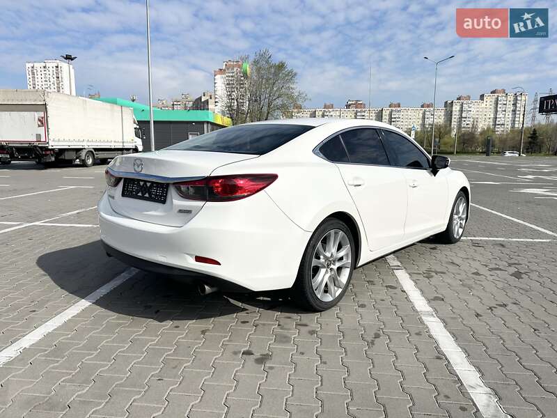 Седан Mazda 6 2015 в Киеве