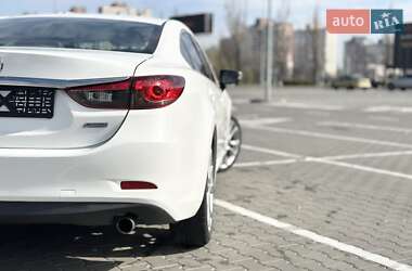 Седан Mazda 6 2015 в 