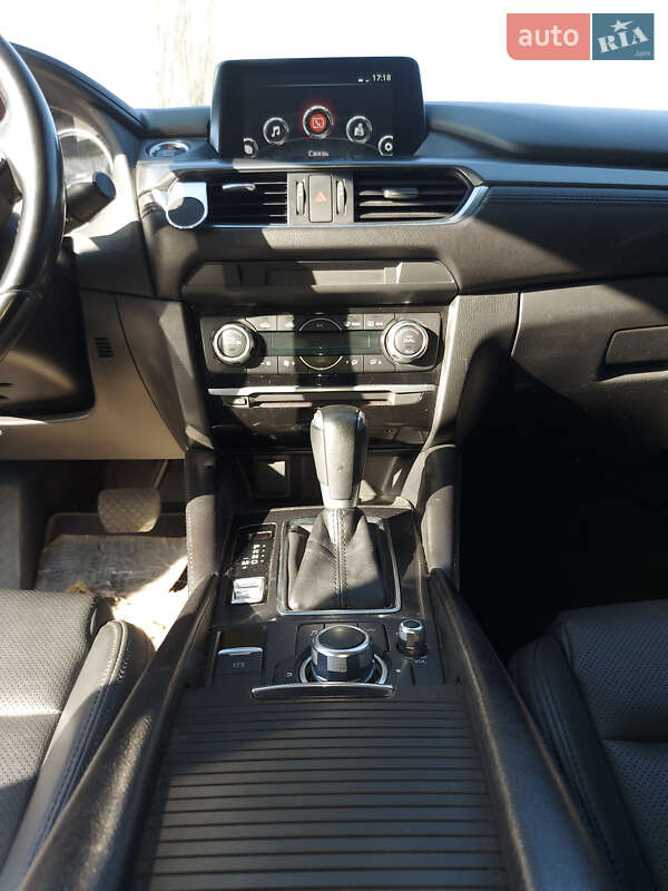 Седан Mazda 6 2017 в Киеве