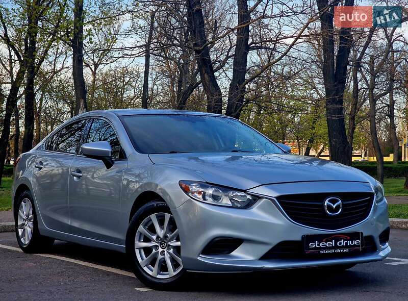 Седан Mazda 6 2015 в 