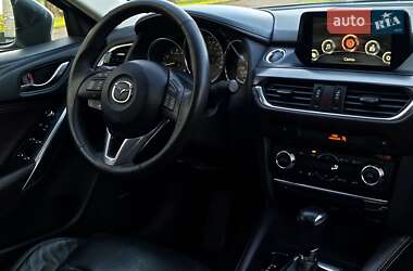 Седан Mazda 6 2015 в 