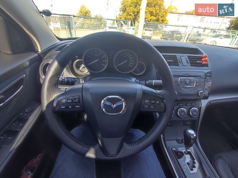 Седан Mazda 6 2011 в Днепре