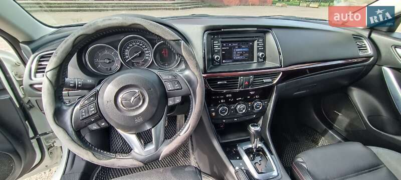 Универсал Mazda 6 2014 в Бурштыне