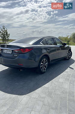 Седан Mazda 6 2016 в 