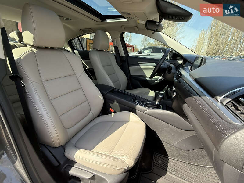 Седан Mazda 6 2017 в Киеве