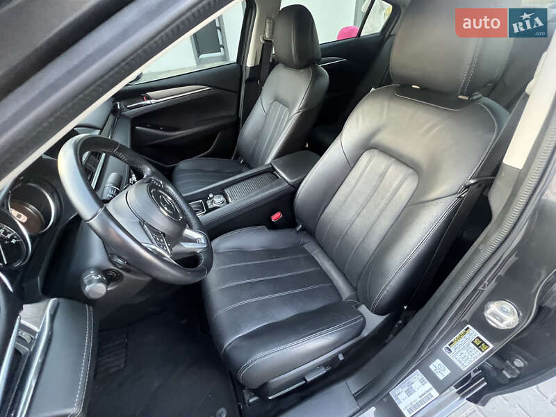Седан Mazda 6 2018 в Черкассах