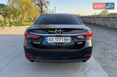 Седан Mazda 6 2015 в 