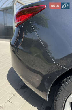 Седан Mazda 6 2013 в 