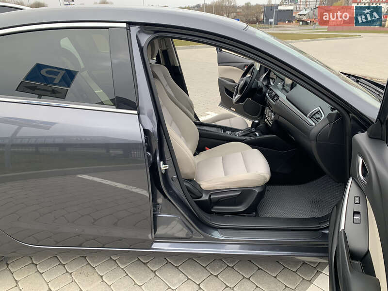 Седан Mazda 6 2016 в Львове