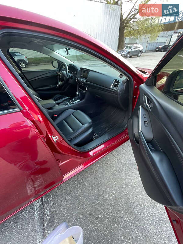 Седан Mazda 6 2014 в Полтаве