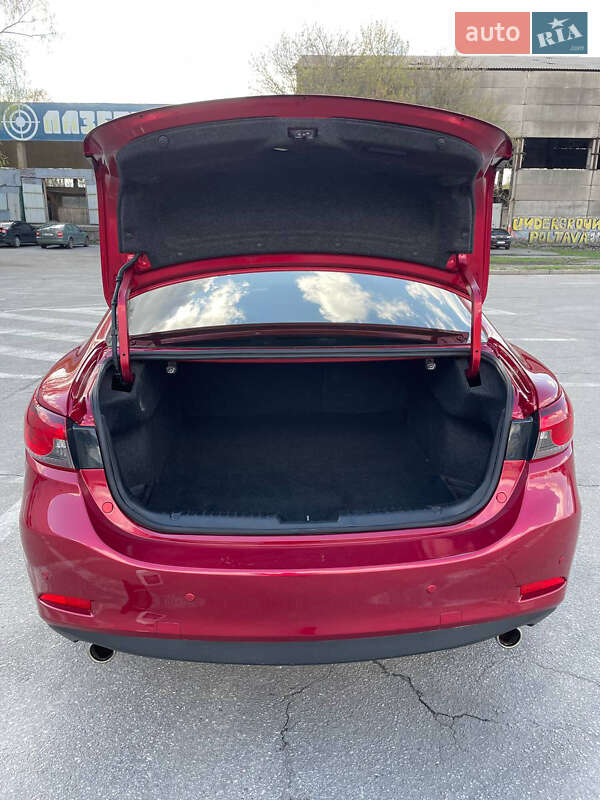 Седан Mazda 6 2014 в Полтаве