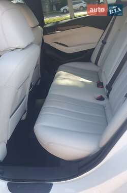 Седан Mazda 6 2018 в 