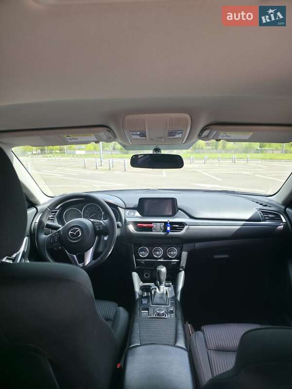 Седан Mazda 6 2016 в Кривом Роге