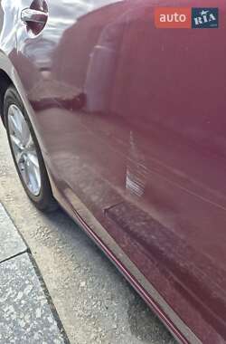 Седан Mazda 6 2013 в 
